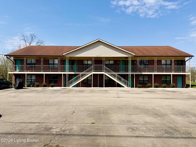 Building Photo - 3979 Scenic Trail