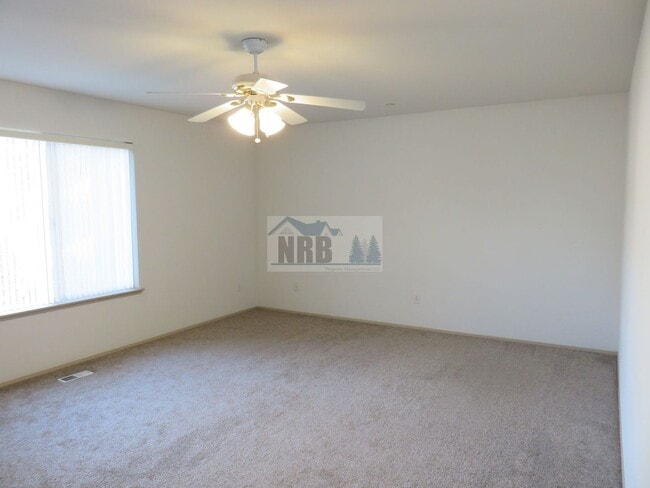 Building Photo - Stunning House in Dupont! $500.00 off 1 Month of Rent!