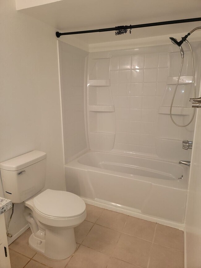 Building Photo - 12121 105th Ave Ct E