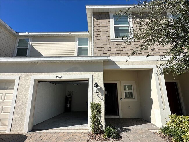 Building Photo - 2946 Canary Ave