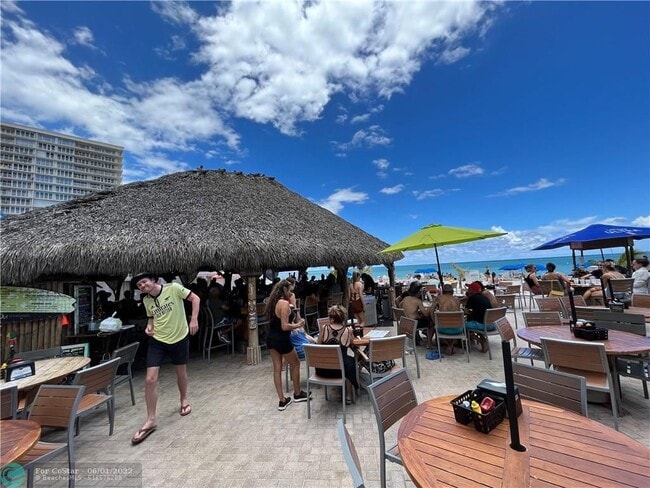 Building Photo - 4040 Galt Ocean Dr