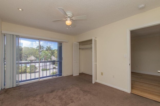 Bedroom with pool view - 98402 Windward Ave