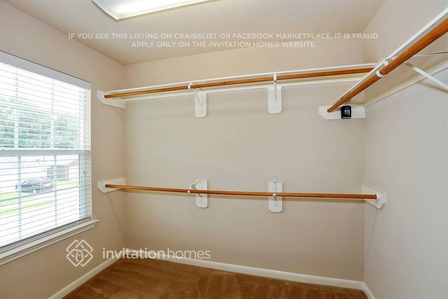 Building Photo - 15602 Forest Creek Farms Dr