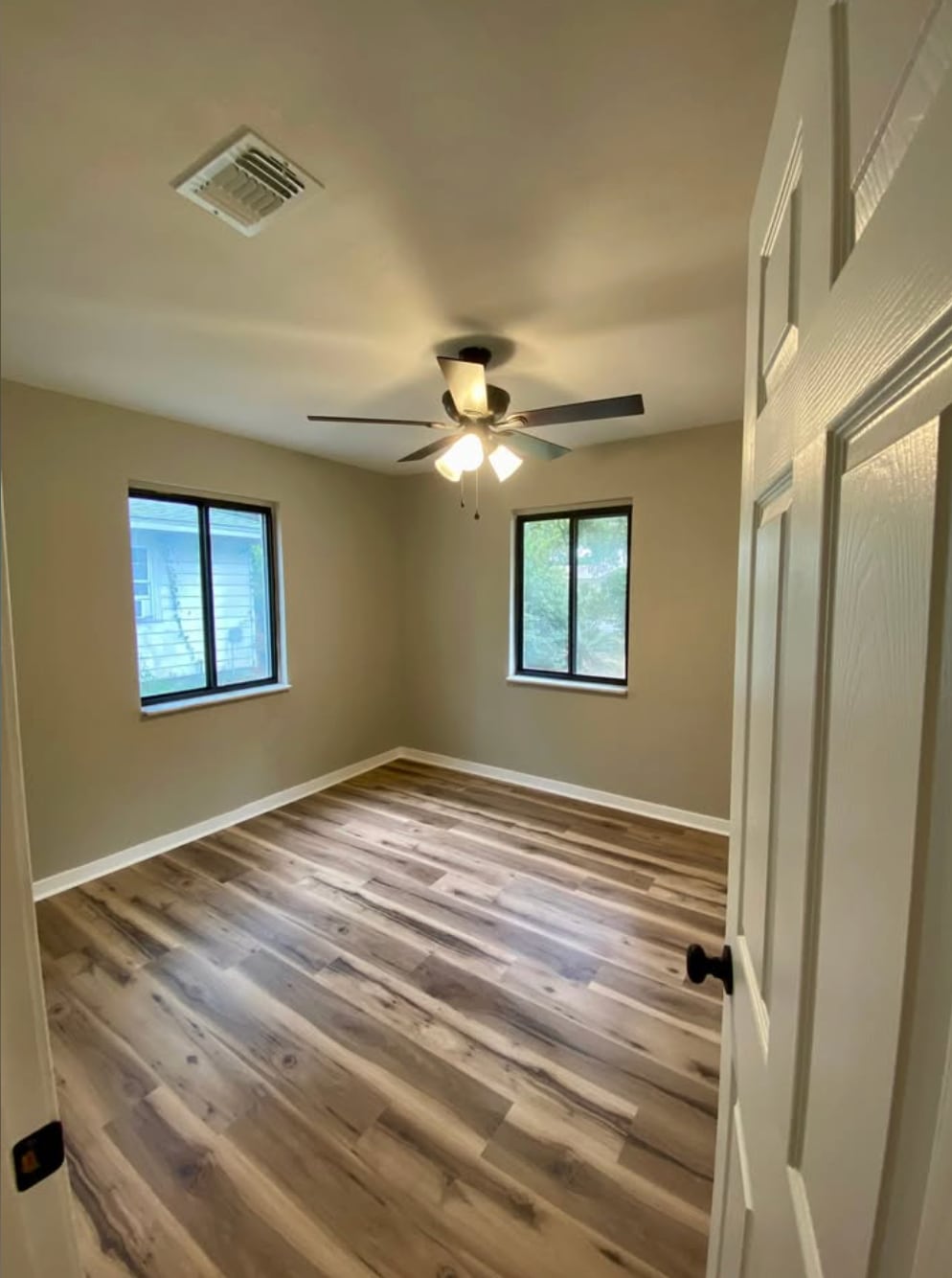 Building Photo - 4540 Creighton Rd