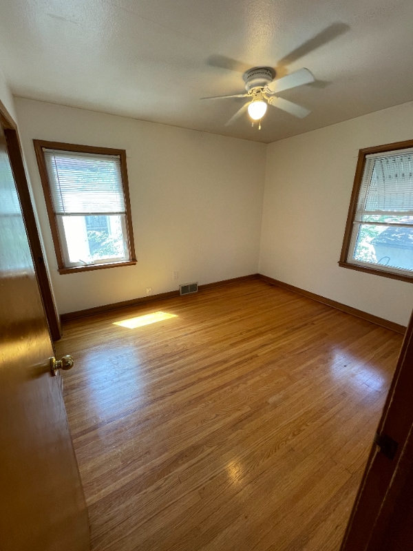 Building Photo - 4234 Cedar Ave S