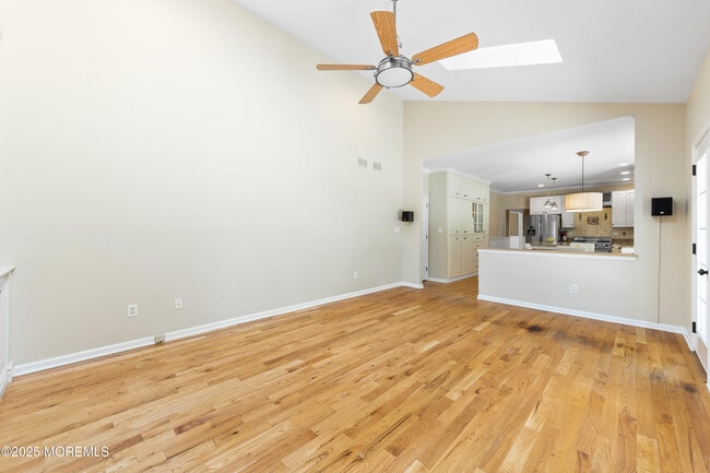 Building Photo - 13 Victorian Woods Dr