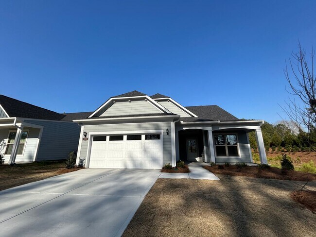 Building Photo - 450 Bandon Wy