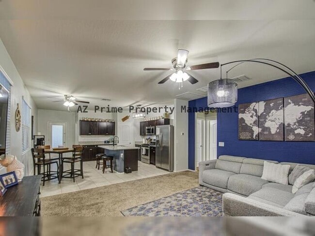 Building Photo - 30945 W Picadilly Rd