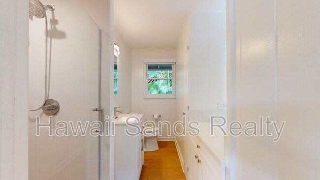 Building Photo - 3271 Paty Dr