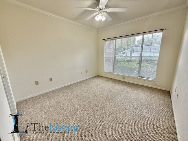 Building Photo - 11706 Heritage Point Dr