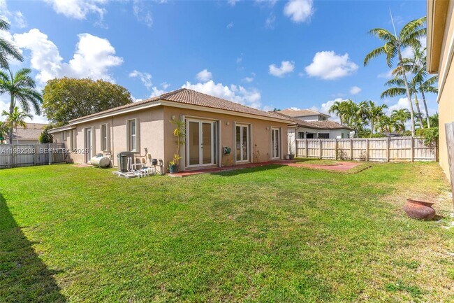 Building Photo - 11221 NW 48th Terrace