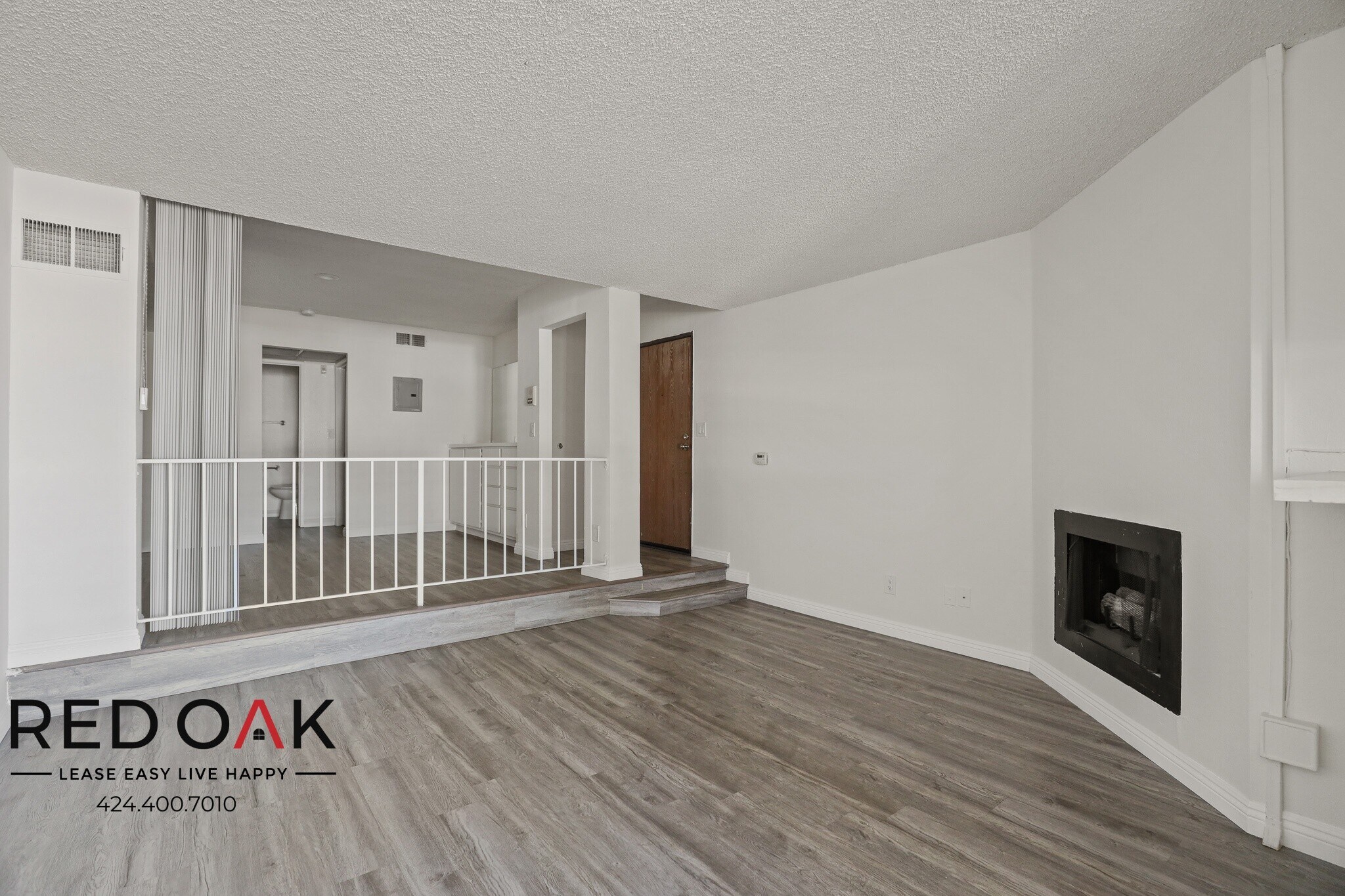 Building Photo - 8309 Cedros Ave