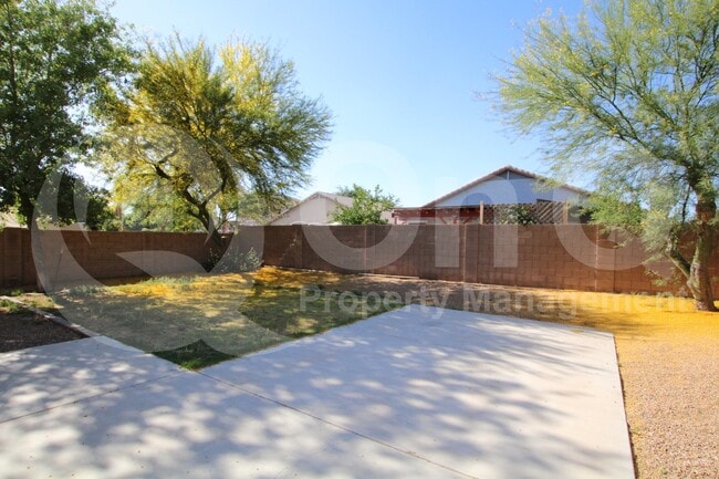 Building Photo - 10234 E Javelina Ave