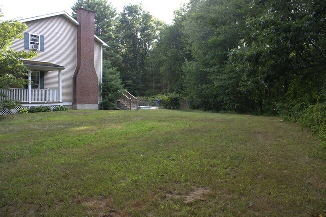 Building Photo - 107 New Boston Rd