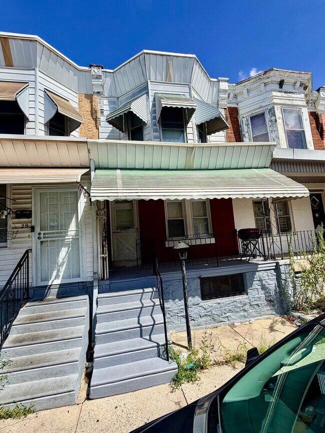 Building Photo - 27 N Edgewood St
