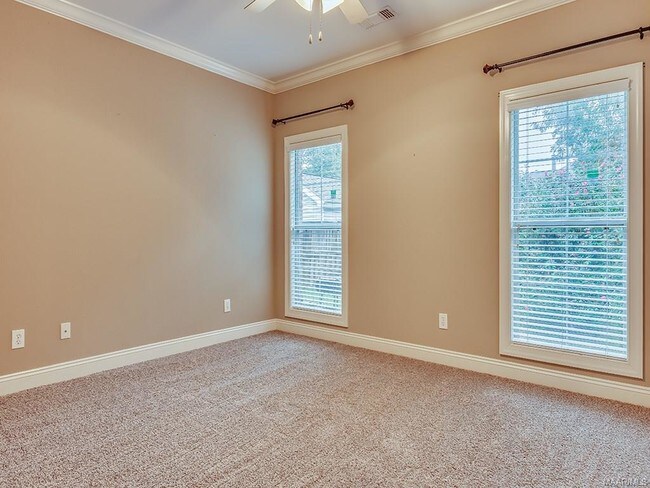 Building Photo - 536 Jasmine Trail