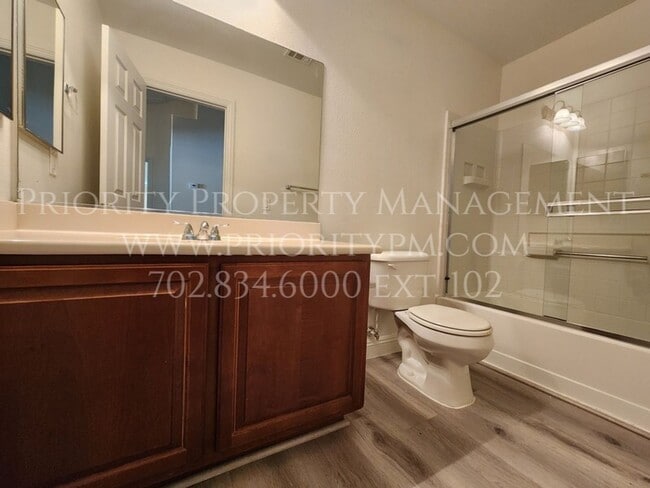 Building Photo - ~BEAUTIFUL ELKHORN HIGH NOON CONDO! FRESHL...