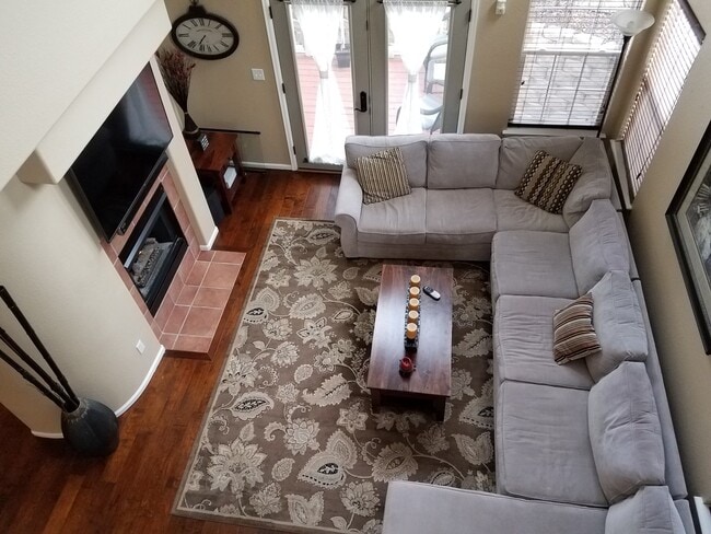 Building Photo - 9484 Southern Hills Cir.