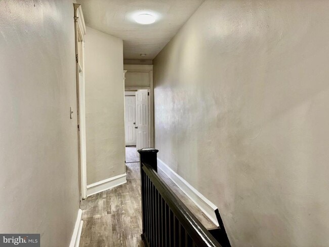 Building Photo - 831 S 59th St