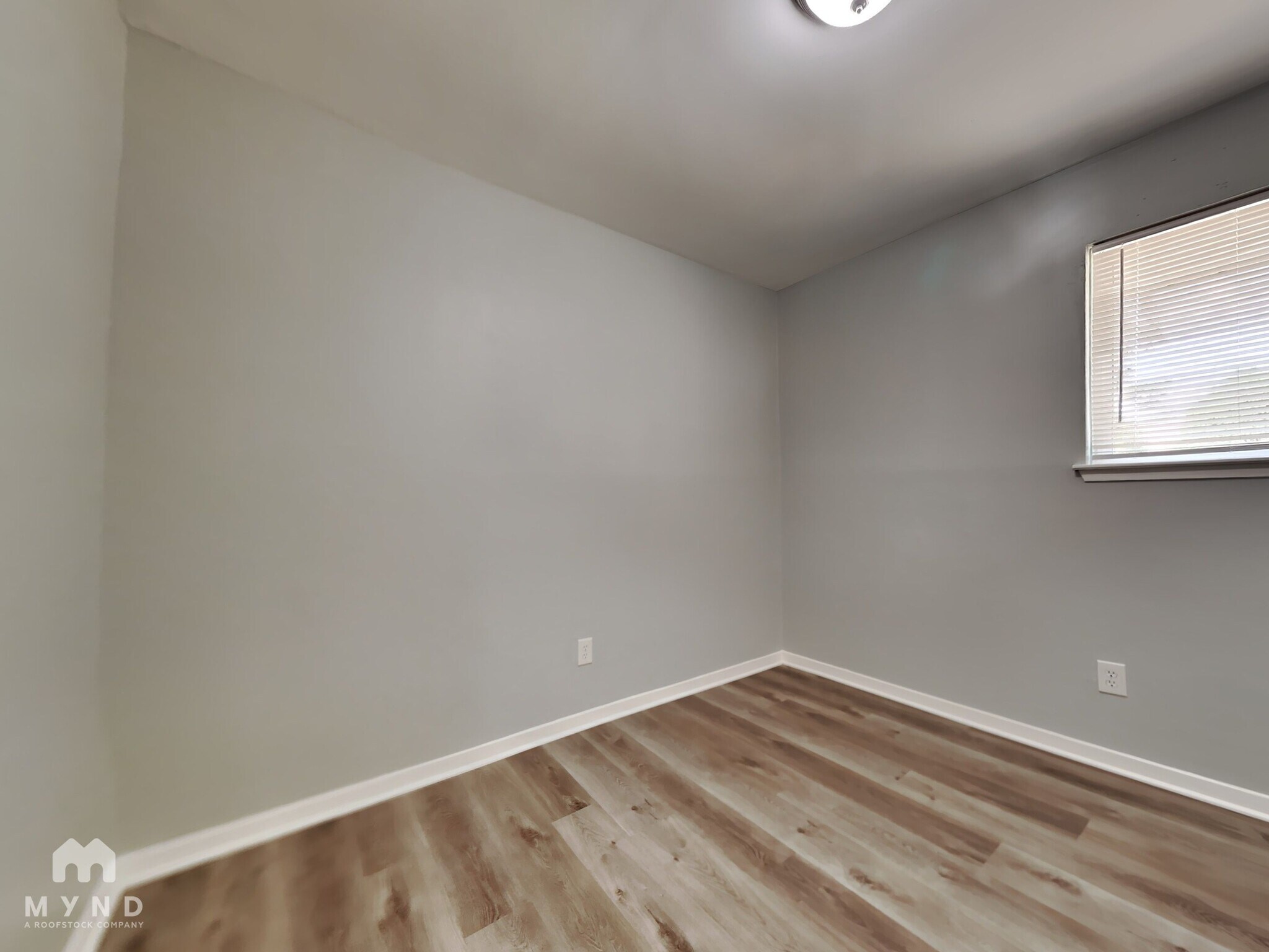 Building Photo - 6410 Harcourt Dr