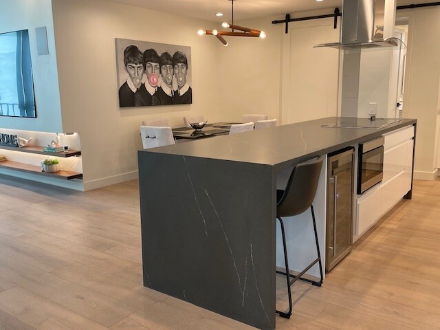 Building Photo - 10433 Wilshire Blvd