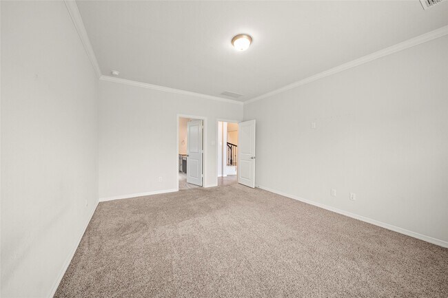 Building Photo - 8930 Emerald Cane Dr