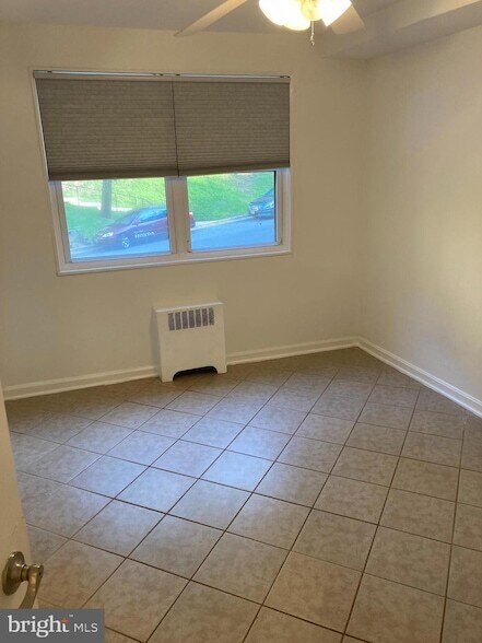 Building Photo - 612 Kennebec Ave