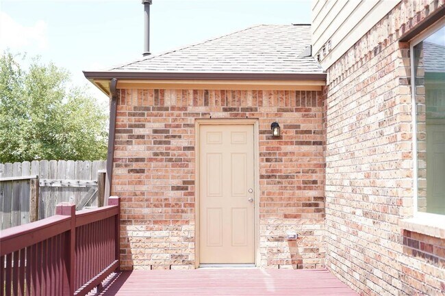 Building Photo - 9526 Bonbrook Bend Ln