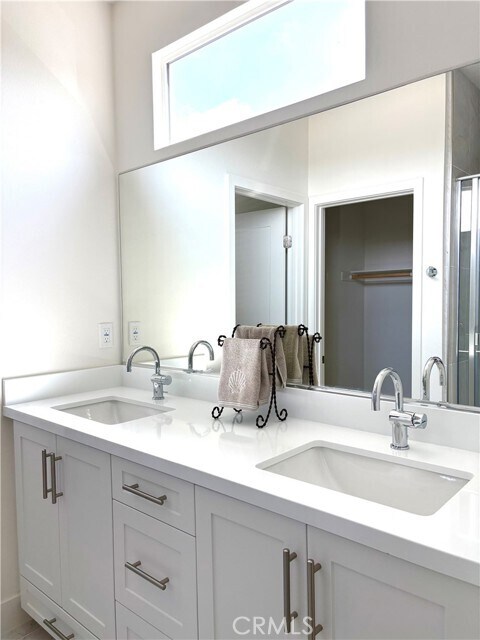 Building Photo - 7267 Aura Cir