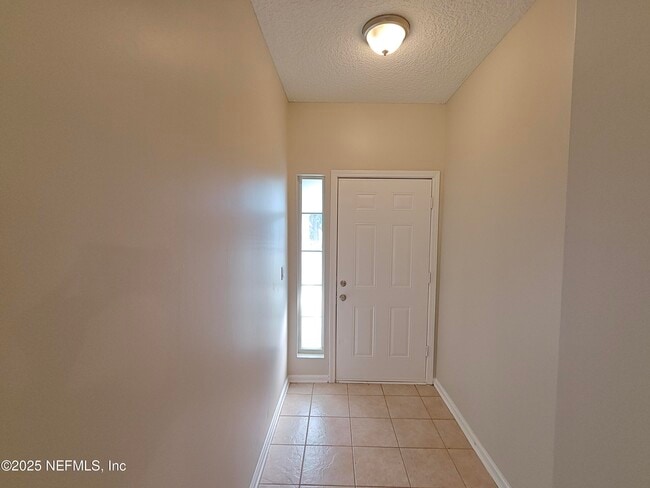 Building Photo - 1250 Bedrock Dr