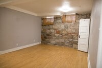Building Photo - Terrific Basement Unit