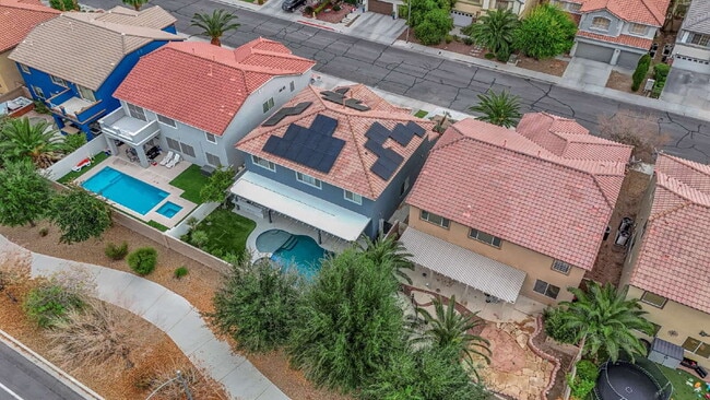 Building Photo - 4319 N Thunder Twice St