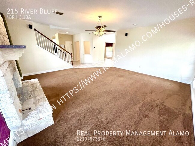 Building Photo - AVAILABLE NOW! 2-Story 4 Bedroom / 3.5 Bat...