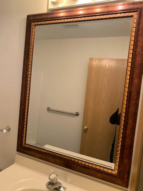 bathroom - 8705 Glasgow Ln