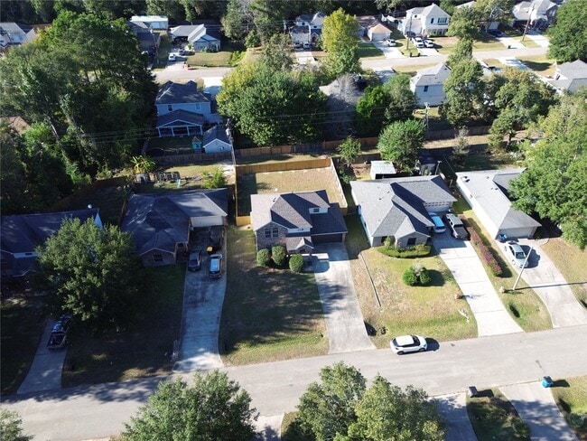 Building Photo - 14159 Running Bear Dr