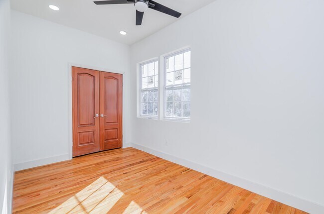 Building Photo - 118 Newman Ave