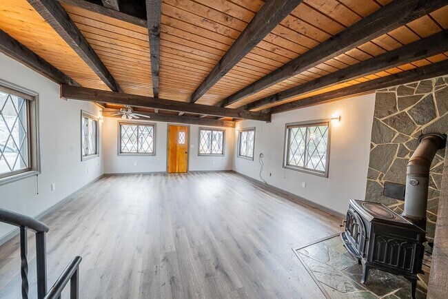 Building Photo - 30 Stickney Rd
