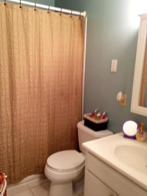 Building Photo - 112 Fraternity Dr