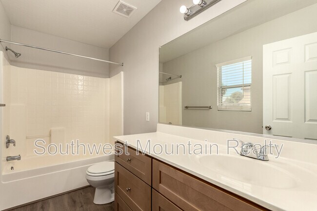 Building Photo - 4136 E Sierrita Rd