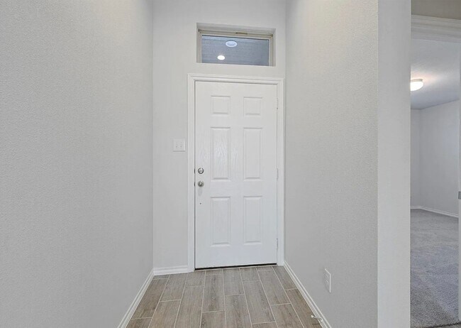 Building Photo - Charming 3BR House in Crowley