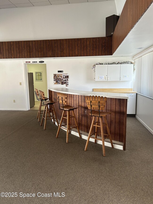 Building Photo - 2700 N Hwy A1A