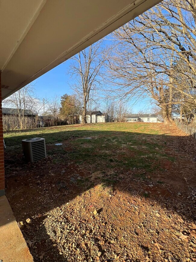 Building Photo - 97 Cedar Hill Dr