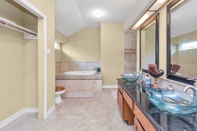 Building Photo - 15938 Mission Village Dr