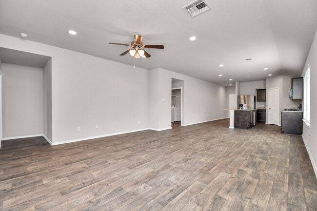 Building Photo - 14087 Crystal Cave Ln
