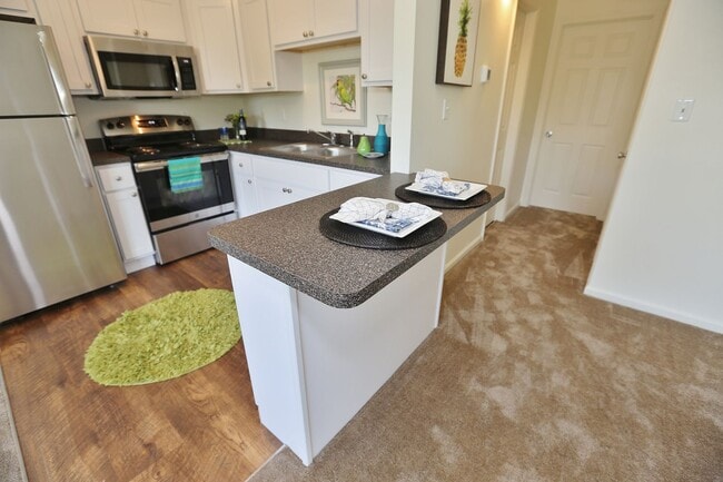 Building Photo - COMPLETELY UPDATED & READY 05-08-26!! 2-Bedroom 2nd Floor Duplex Just Minutes to the Beach!