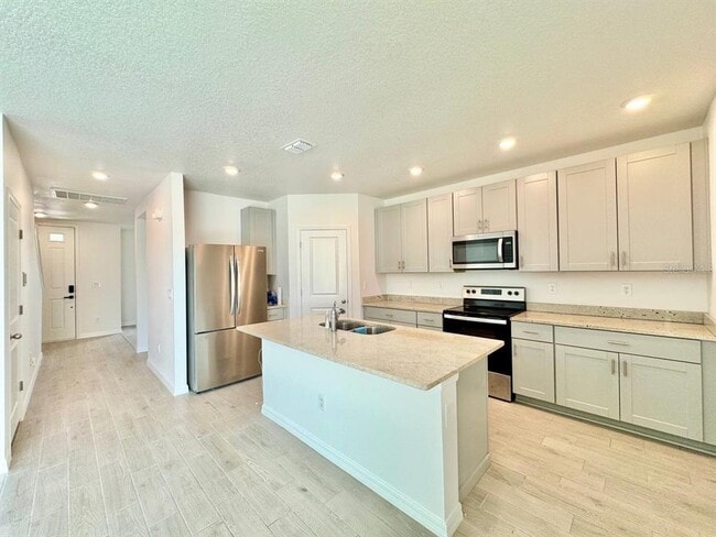 Building Photo - 38851 Opal Willow Ln