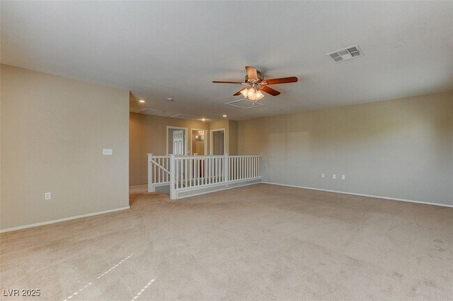 Building Photo - 10940 Salernes St