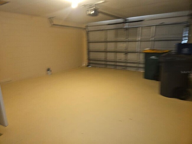 Building Photo - 146 Redwing Ct