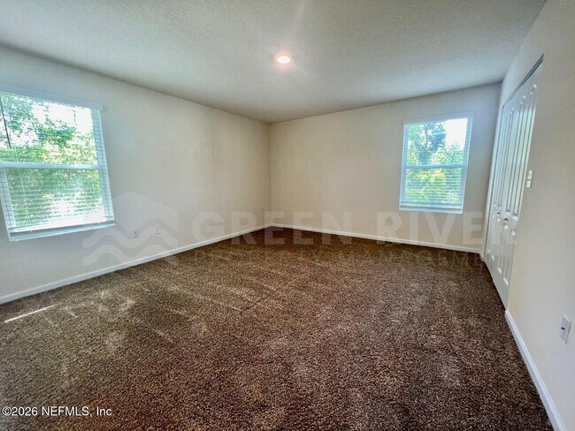 Building Photo - 294 Aralia Ln