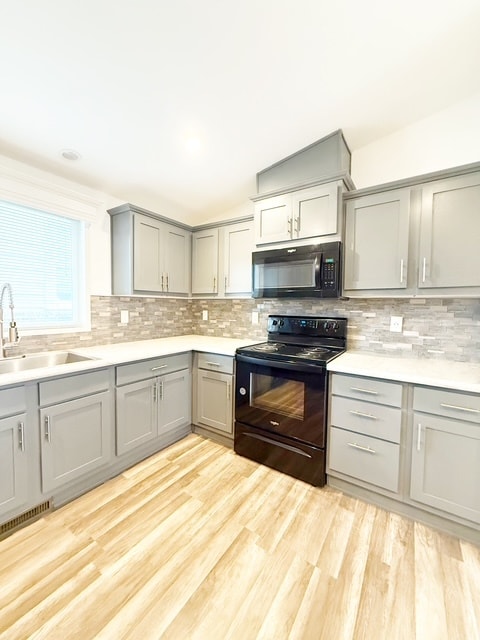 Building Photo - 2106 7th St